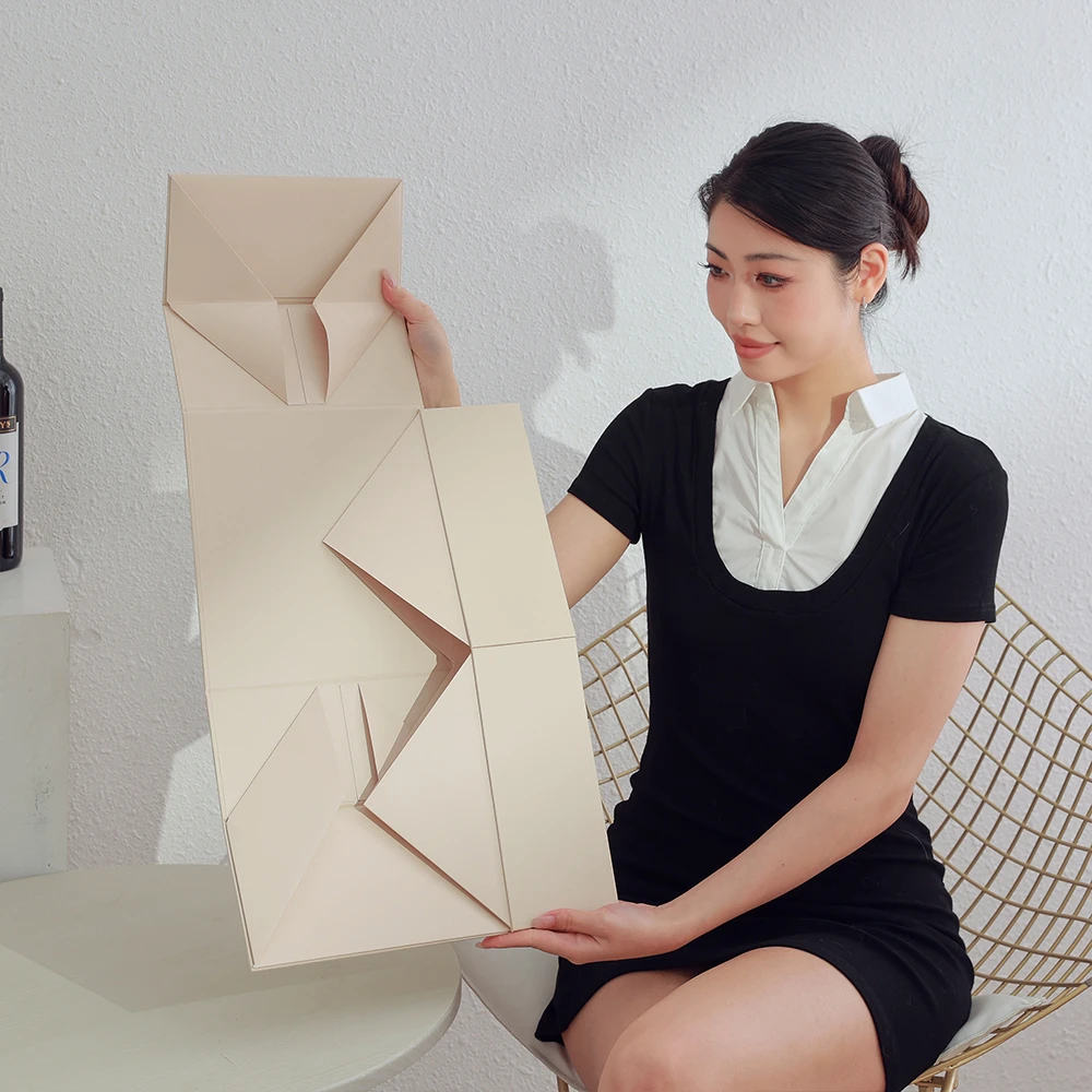 Natural Kraft Paper Foldable Gift Packaging Box Custom Printing